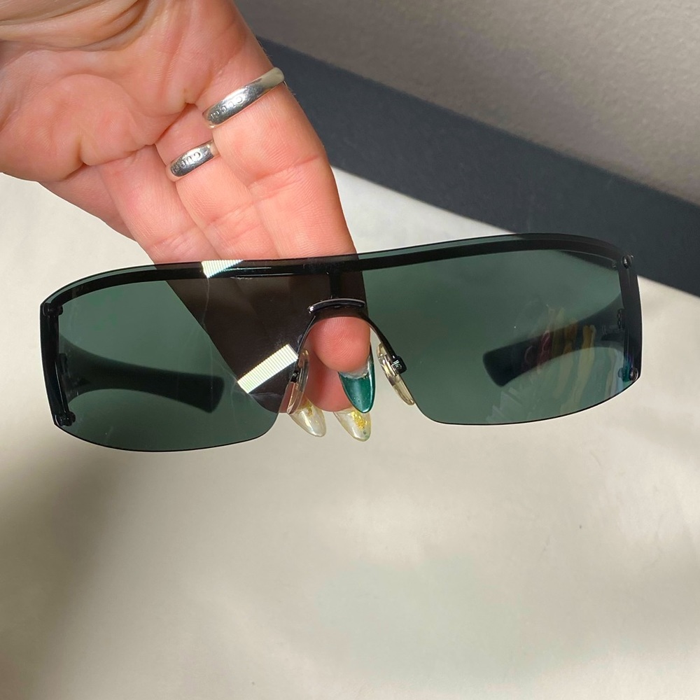 Gucci men’s sunglasses